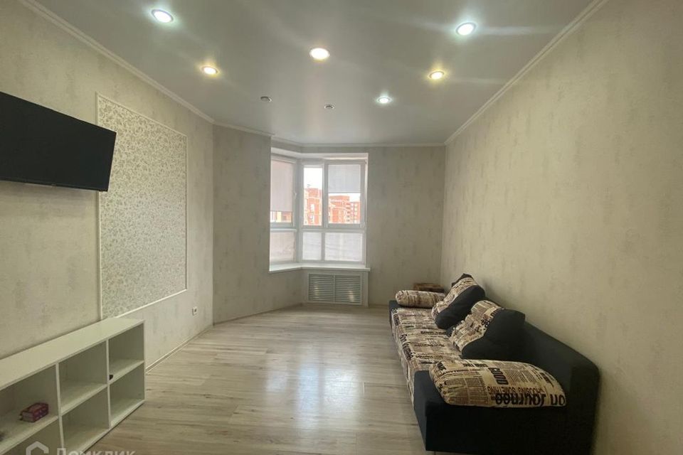 Продаётся 1-комнатная квартира, 38 м²