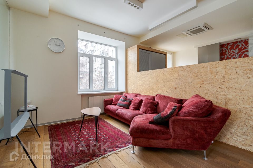 Сдаётся 4-комнатная квартира, 100 м²