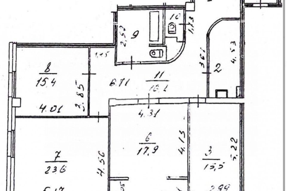 Продаётся 3-комнатная квартира, 131.1 м²