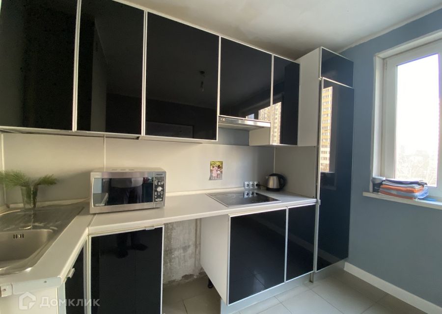 Продаётся 3-комнатная квартира, 72.5 м²
