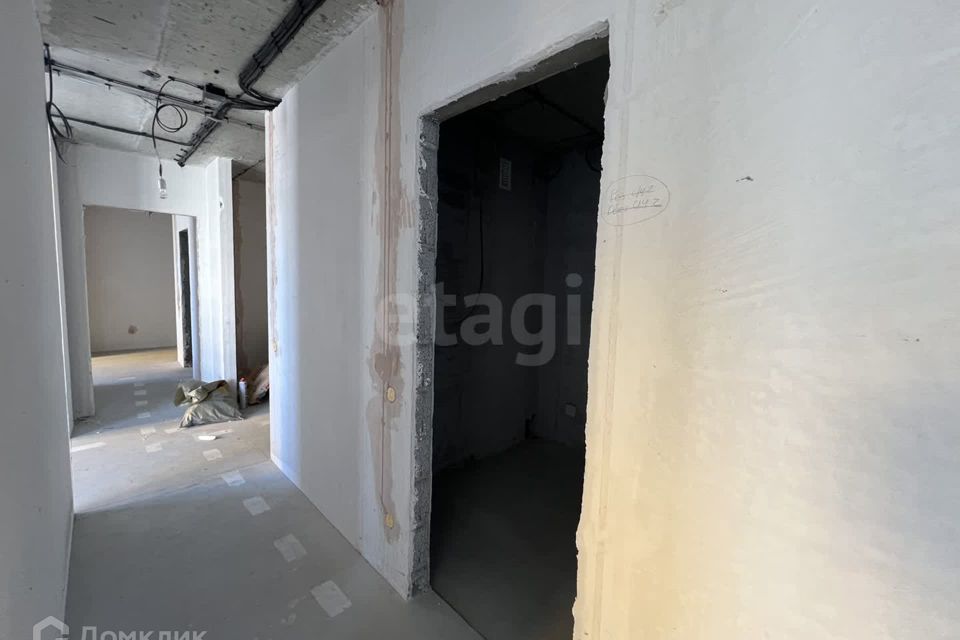 Продаётся 3-комнатная квартира, 89 м²