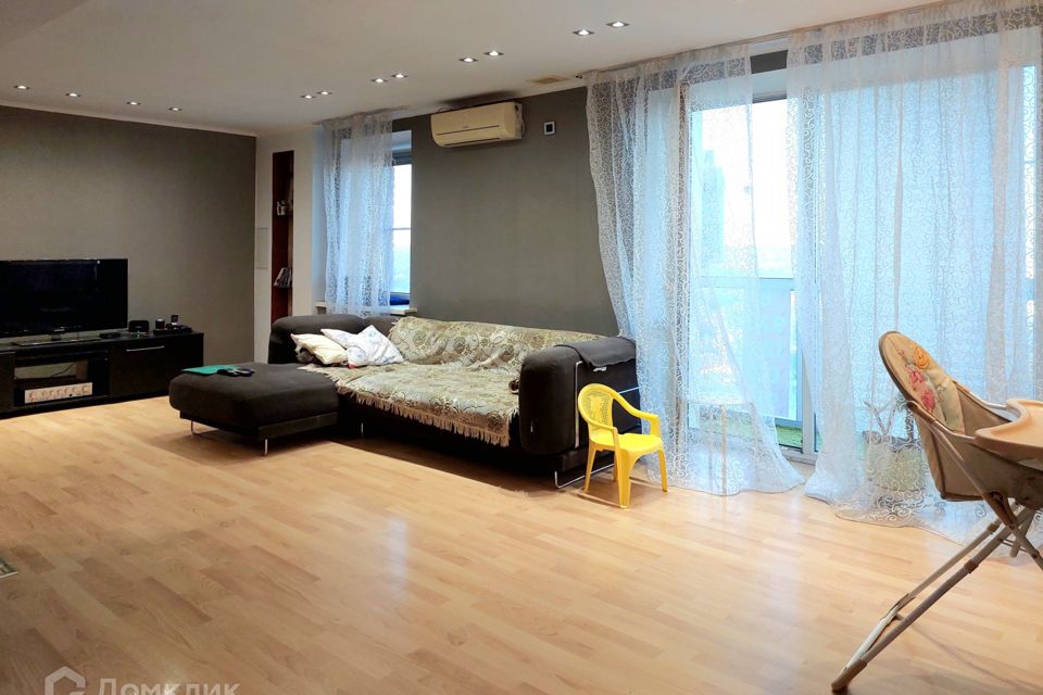 Продаётся 3-комнатная квартира, 86 м²