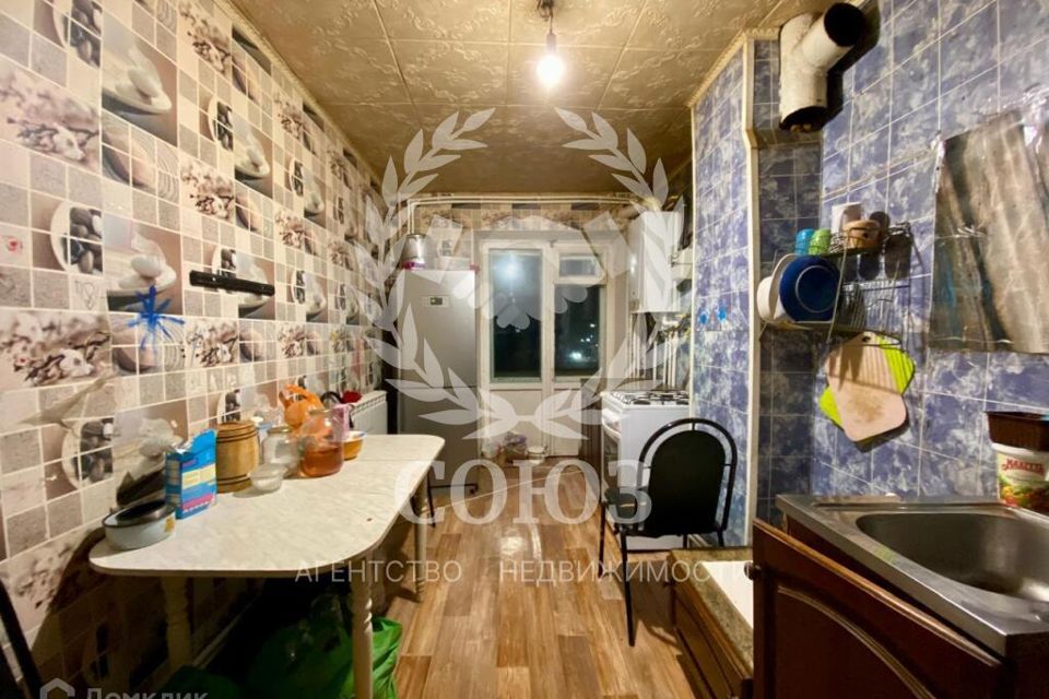 Продаётся 4-комнатная квартира, 97.9 м²