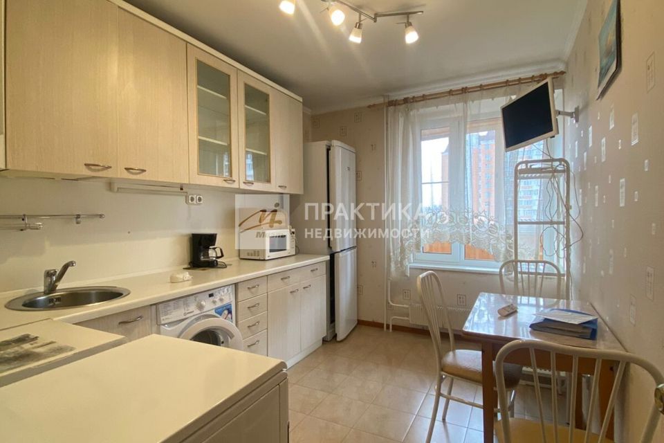 Сдаётся 2-комнатная квартира, 48.5 м²