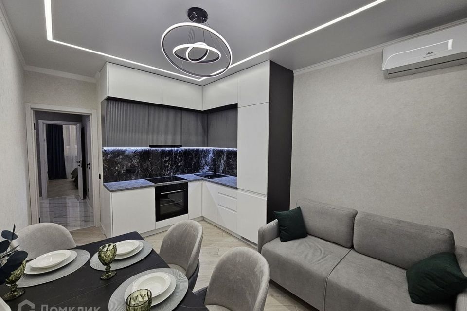 Продаётся 1-комнатная квартира, 40.4 м²