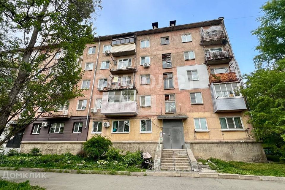 Продаётся 3-комнатная квартира, 52.9 м²
