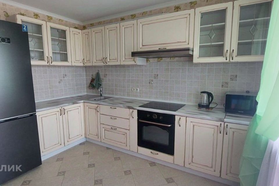 Продаётся 1-комнатная квартира, 45.6 м²