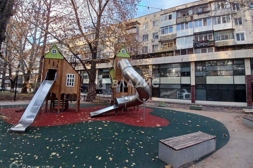 Продаётся 2-комнатная квартира, 42 м²