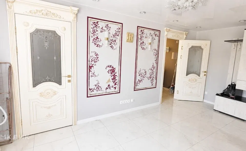 Продаётся 3-комнатная квартира, 51.3 м²
