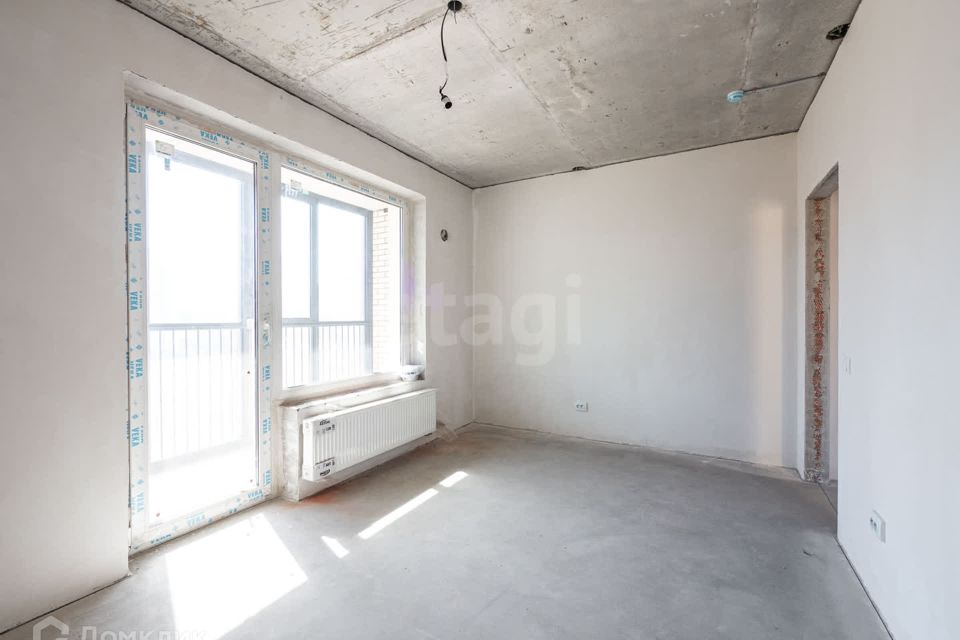 Продаётся 1-комнатная квартира, 41.9 м²