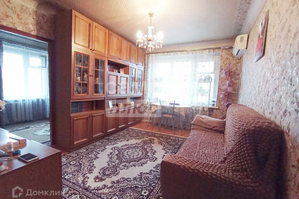 Продаётся 3-комнатная квартира, 52.1 м²