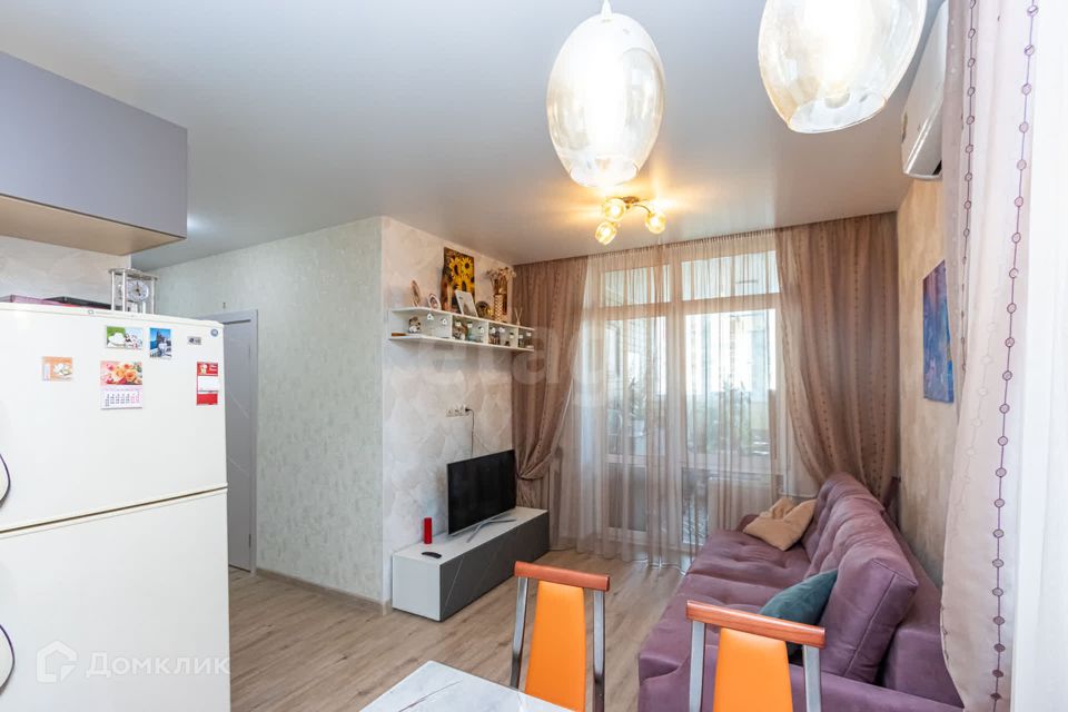 Продаётся 2-комнатная квартира, 61.9 м²
