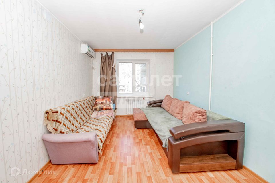 Продаётся 3-комнатная квартира, 65 м²