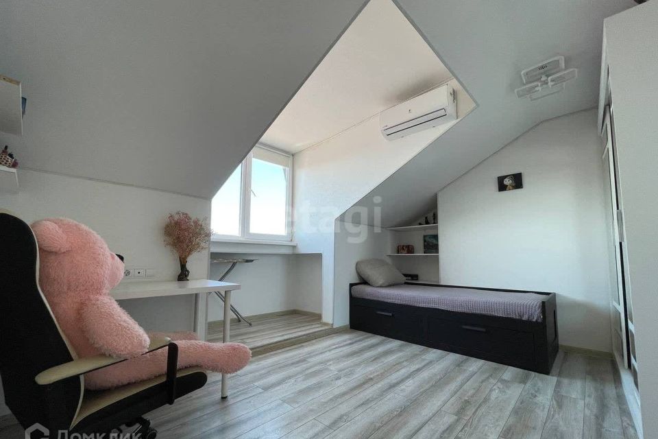Продаётся 1-комнатная квартира, 48.6 м²