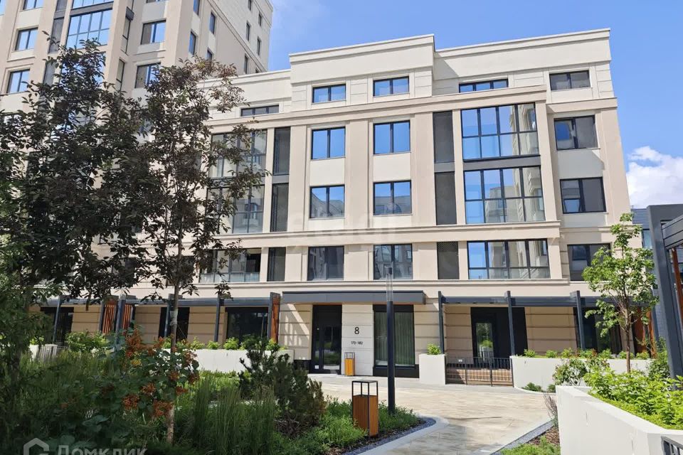 Продаётся 2-комнатная квартира, 89.2 м²