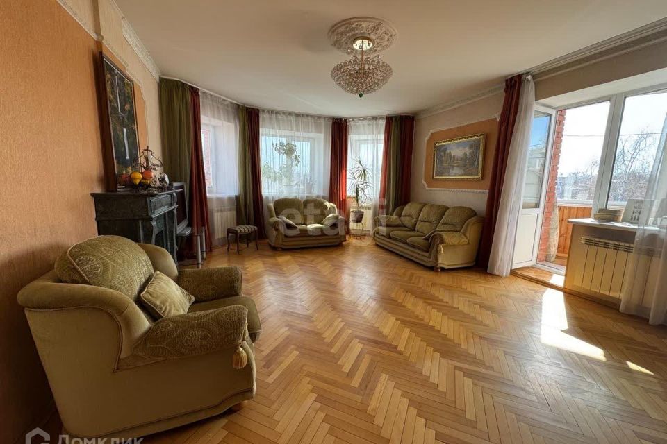 Сдаётся 3-комнатная квартира, 110 м²