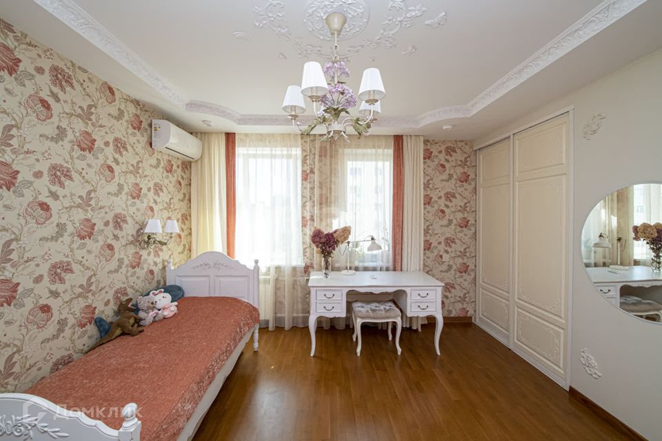 Продаётся 2-комнатная квартира, 74.5 м²