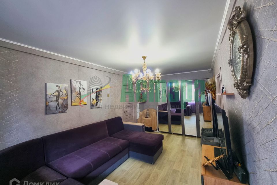 Продаётся 3-комнатная квартира, 59.4 м²