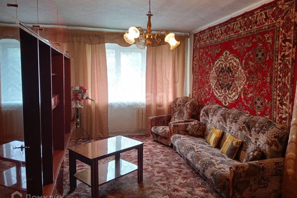 Продаётся 3-комнатная квартира, 59.3 м²