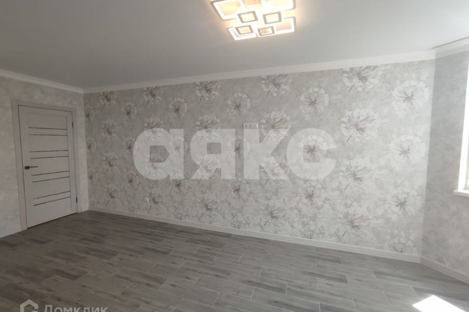 Продаётся 1-комнатная квартира, 46 м²