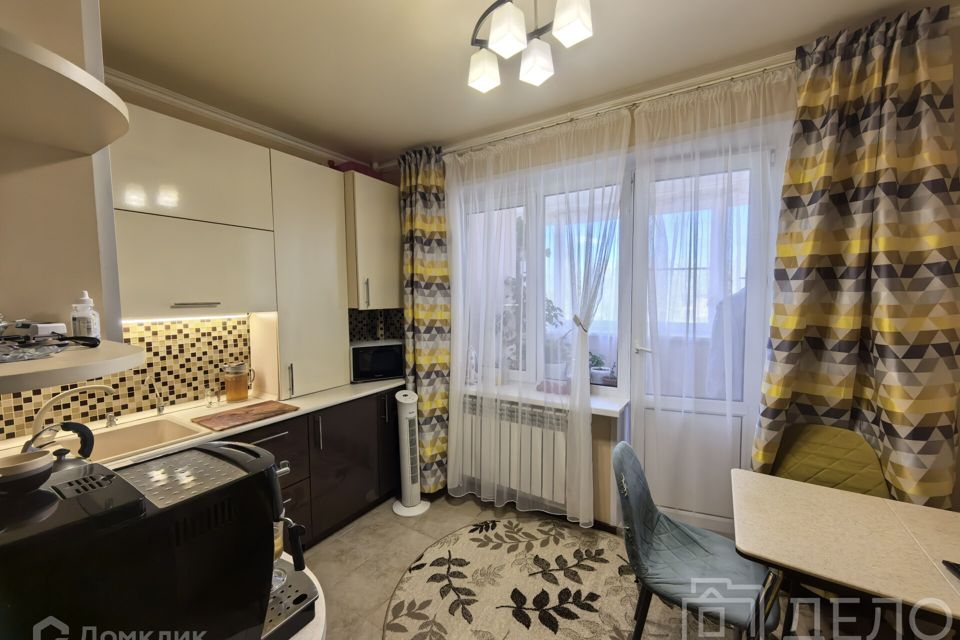 Продаётся 3-комнатная квартира, 76.2 м²
