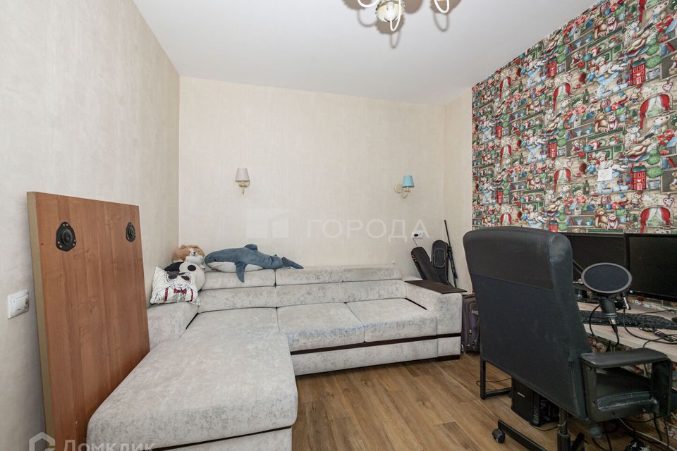 Продаётся 3-комнатная квартира, 89.6 м²