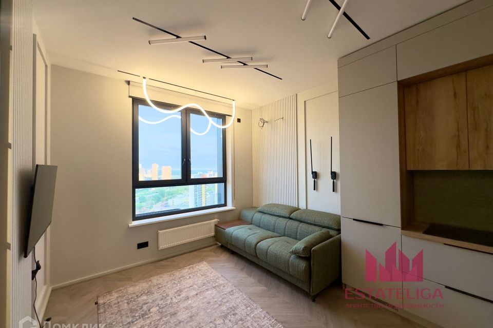 Продаётся 1-комнатная квартира, 39.7 м²