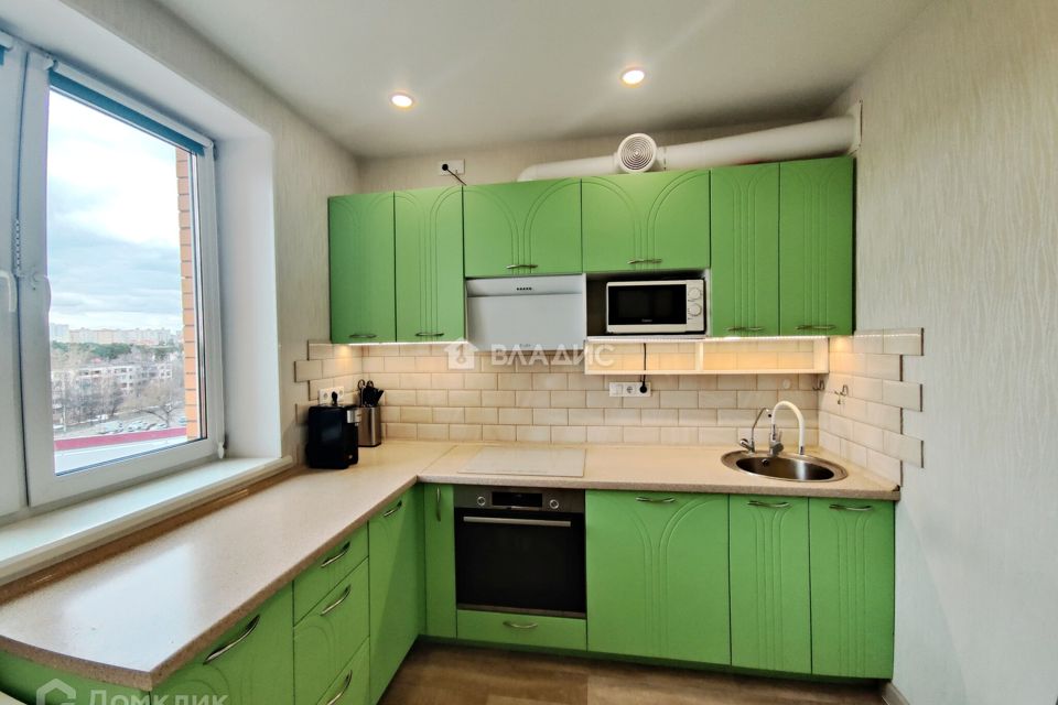 Продаётся 3-комнатная квартира, 70.4 м²