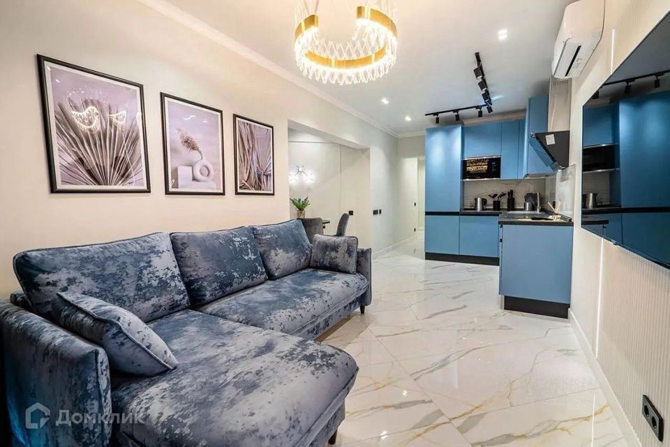 Продаётся 1-комнатная квартира, 46 м²