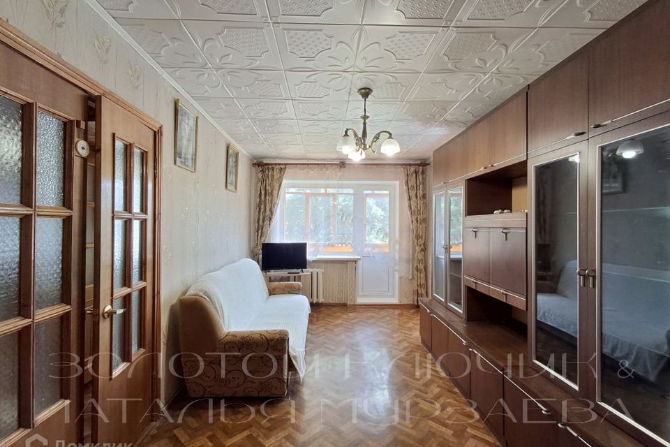 Продаётся 2-комнатная квартира, 42.6 м²