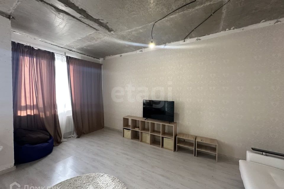 Продаётся 2-комнатная квартира, 63 м²