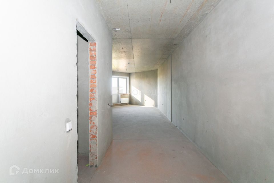Продаётся 1-комнатная квартира, 42 м²