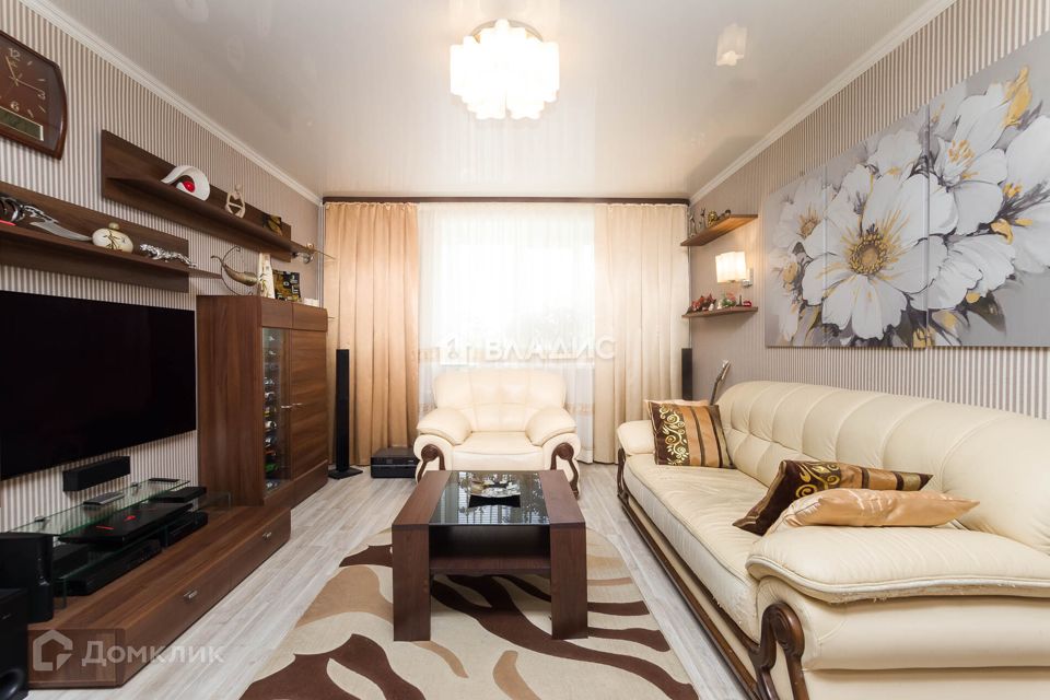 Продаётся 3-комнатная квартира, 60 м²