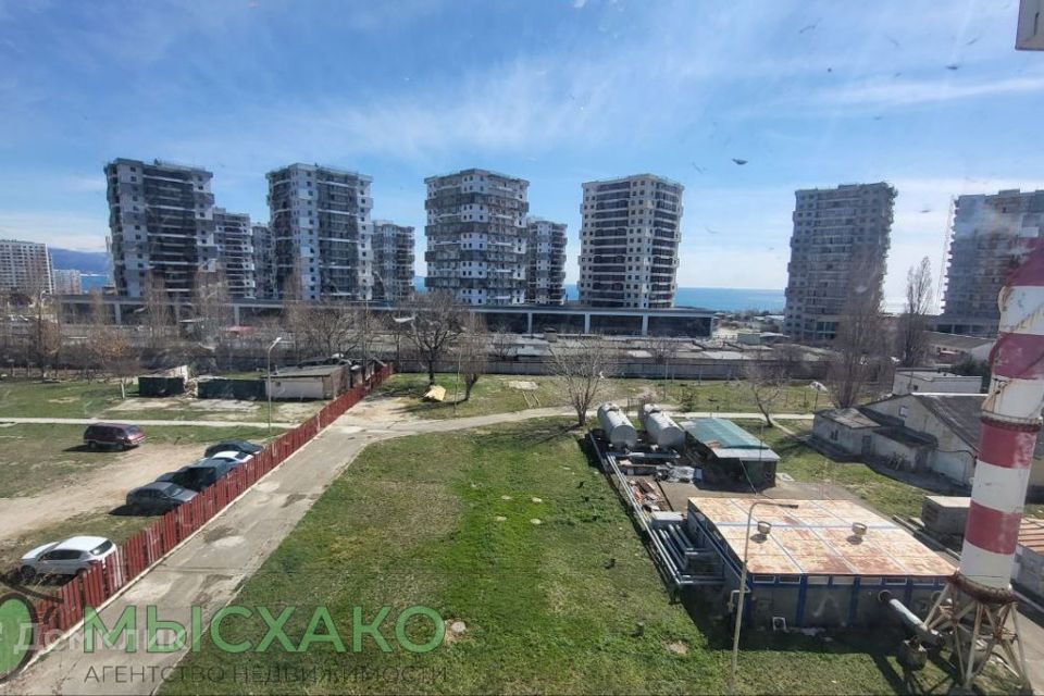 Продаётся 1-комнатная квартира, 47.3 м²