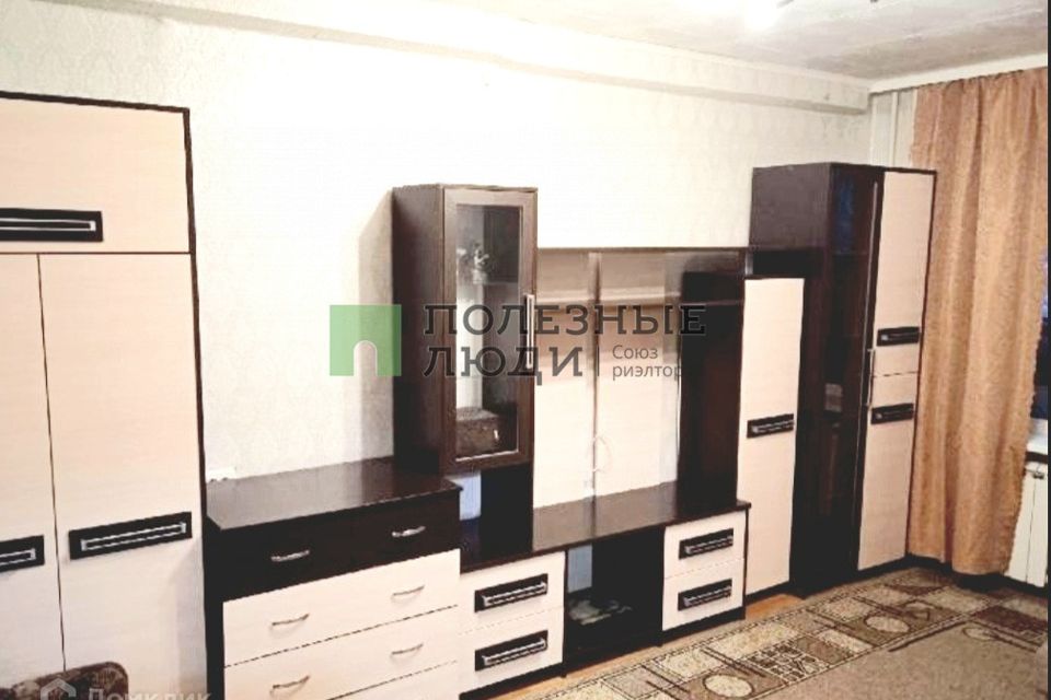 Сдаётся 2-комнатная квартира, 56 м²