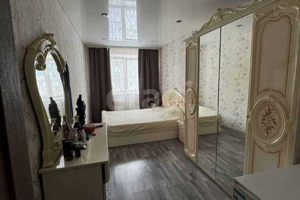 Продаётся 3-комнатная квартира, 58.2 м²
