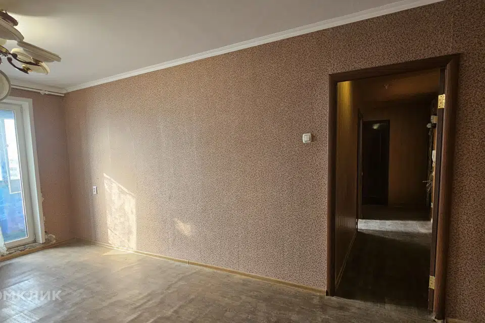 Продаётся 3-комнатная квартира, 56.3 м²