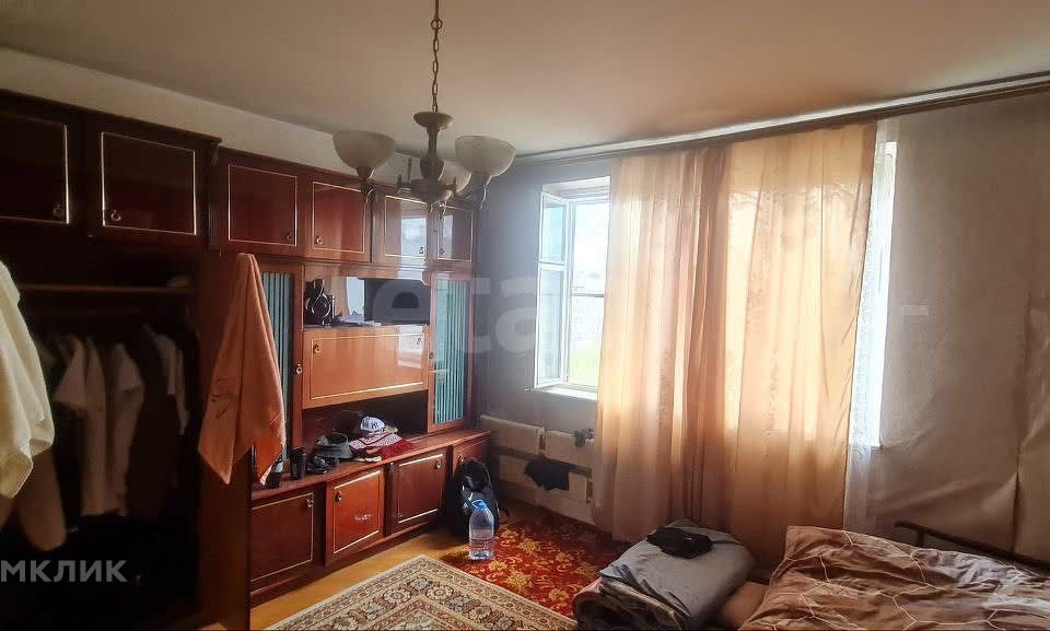 Продаётся комната в 2-комн. квартире, 51.7 м²
