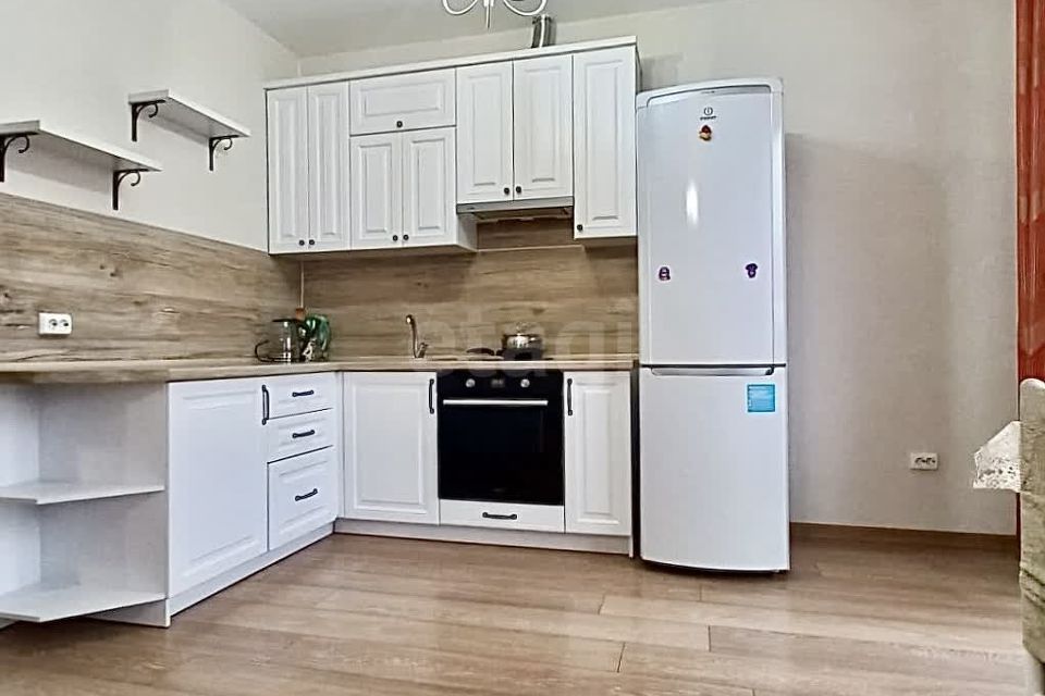 Продаётся 1-комнатная квартира, 35.2 м²