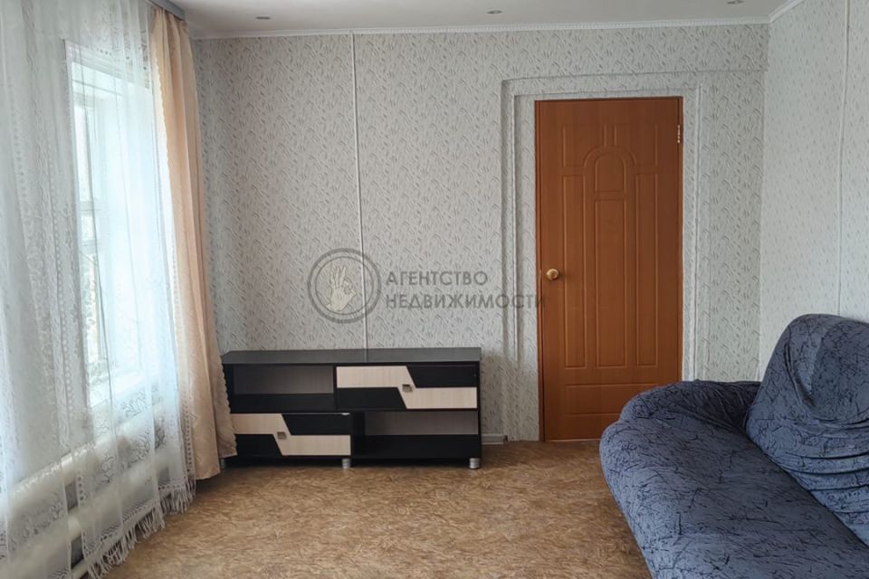 Продаётся 1-комнатная квартира, 32 м²