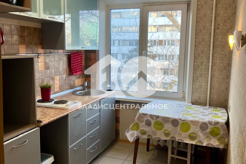 Сдаётся 2-комнатная квартира, 43 м²