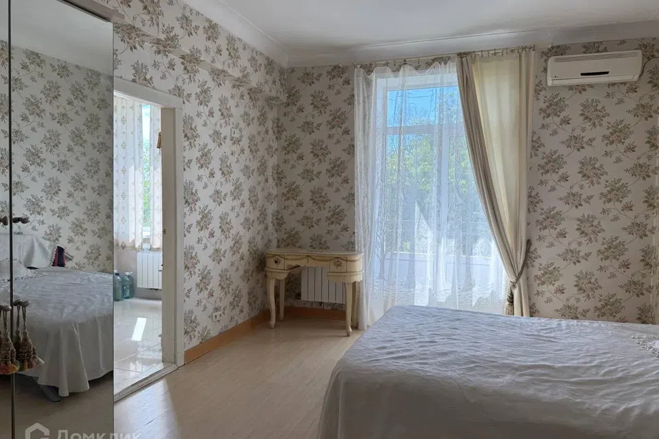 Продаётся 2-комнатная квартира, 56.3 м²