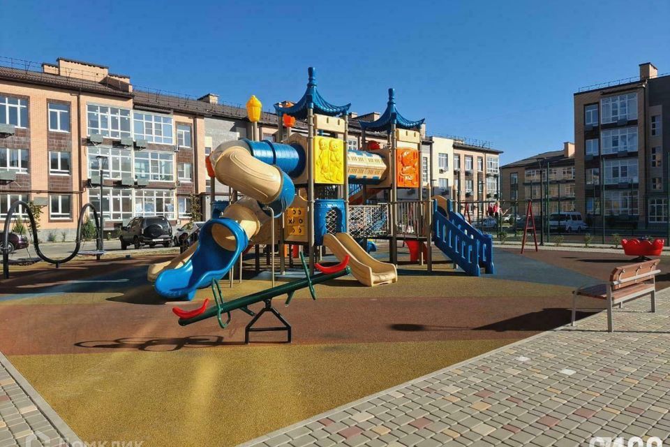 Продаётся 2-комнатная квартира, 57.3 м²