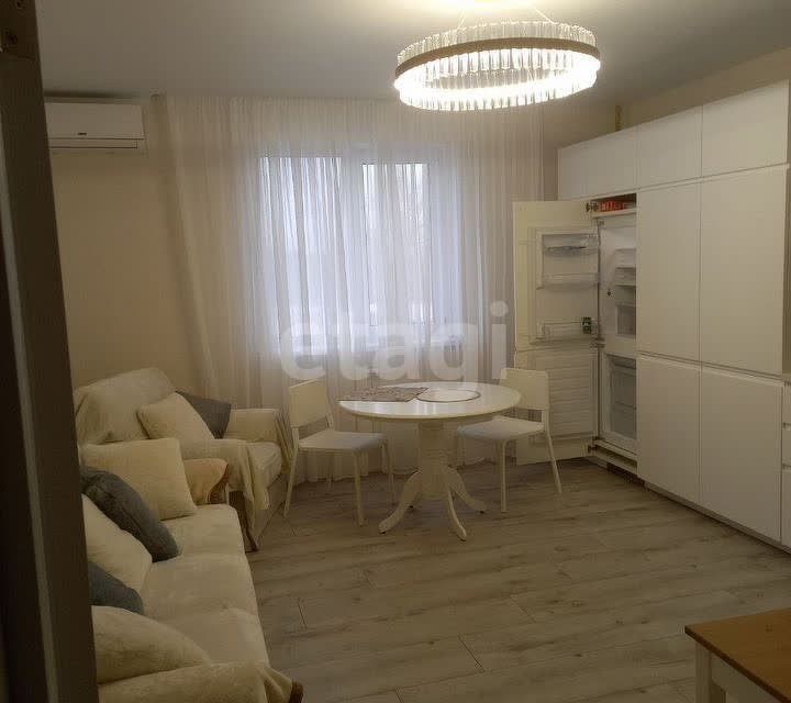 Сдаётся 3-комнатная квартира, 82.5 м²