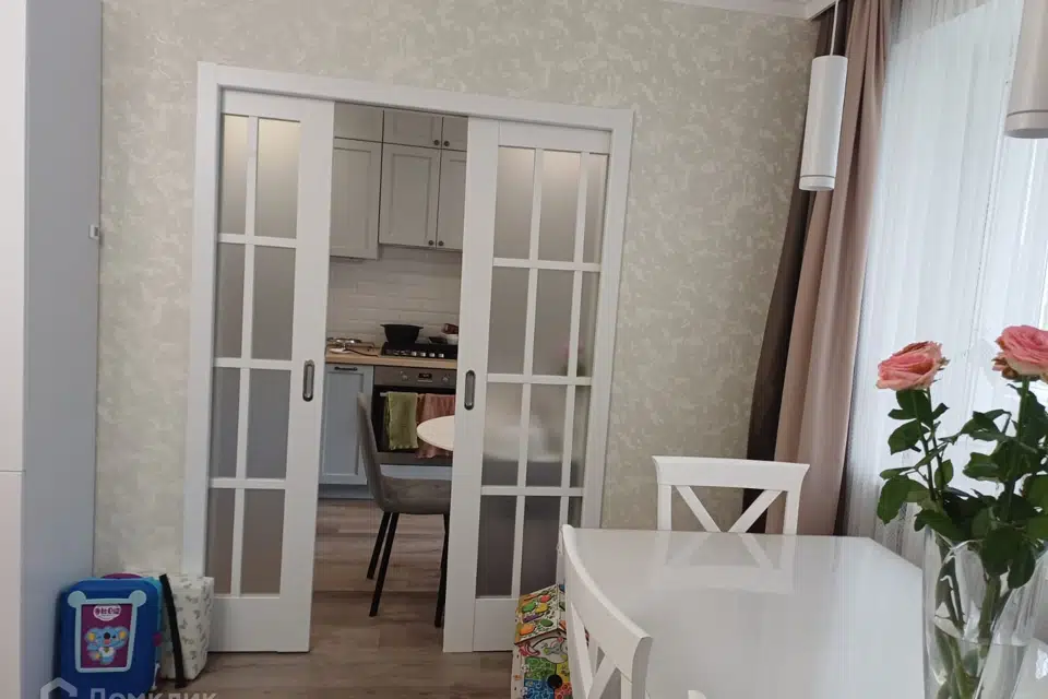 Продаётся 3-комнатная квартира, 60 м²