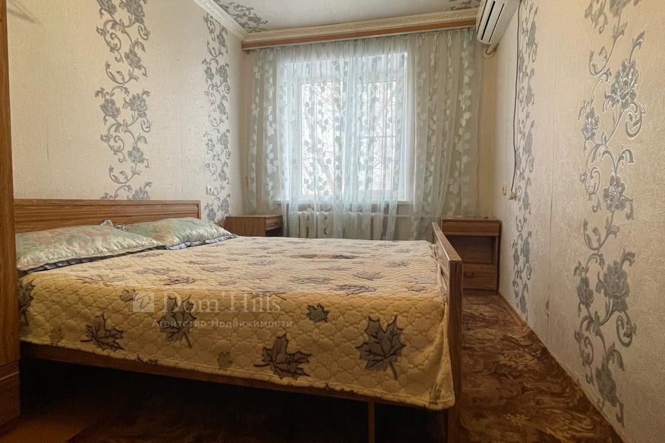 Продаётся 3-комнатная квартира, 57.8 м²