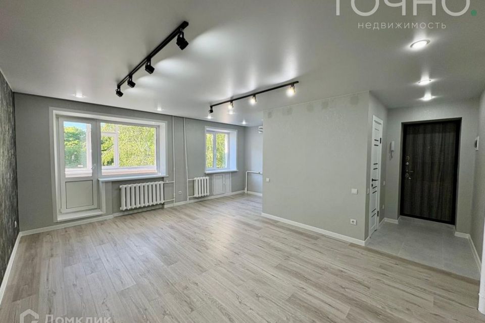 Продаётся 3-комнатная квартира, 54.7 м²