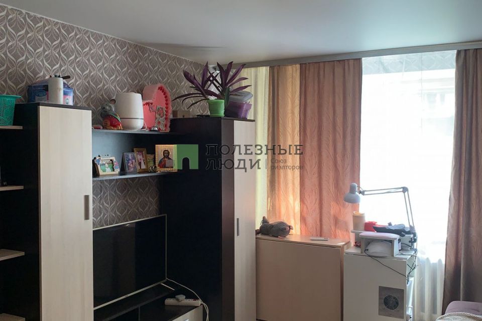 Продаётся 1-комнатная квартира, 35.6 м²