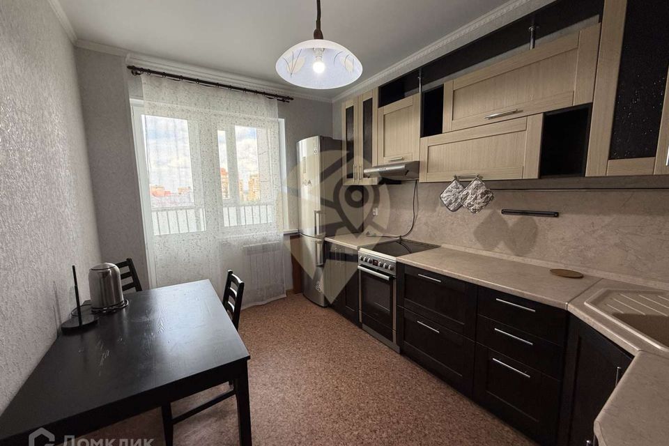 Сдаётся 2-комнатная квартира, 56.6 м²