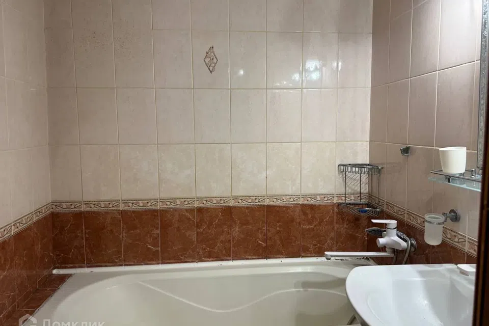 Продаётся 3-комнатная квартира, 60.2 м²
